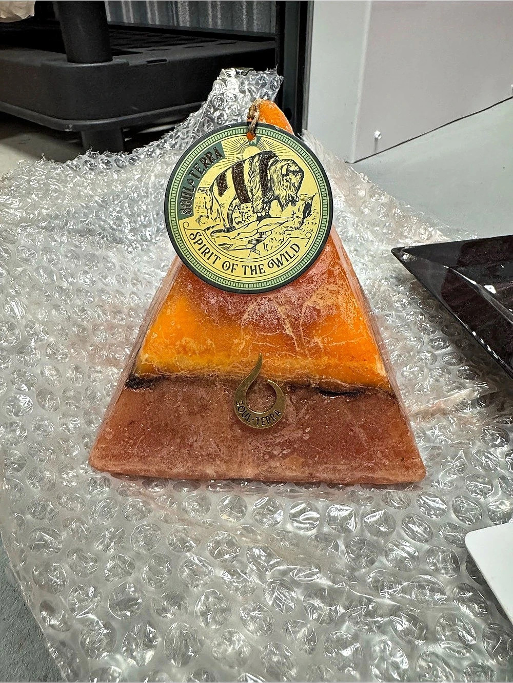 Soulterra Pyramid crystal candle spirit of the wild “north”